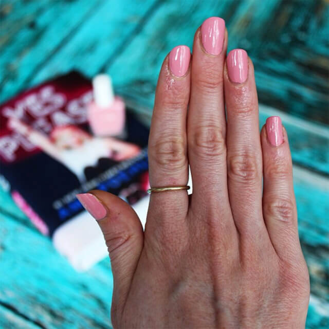 7-Free nail polish from 100% Pure