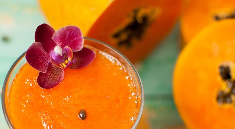 Blended and whole papayas